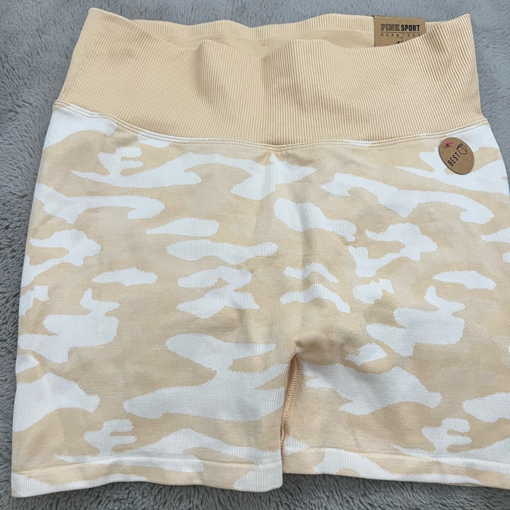 PINK Victoria’s Secret shortie bike shorts new with tags